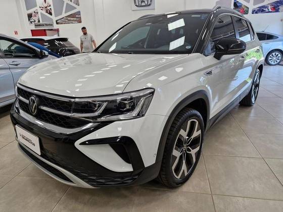 VOLKSWAGEN TAOS 1.4 250 TSI TOTAL FLEX HIGHLINE AUTOMÁTICO